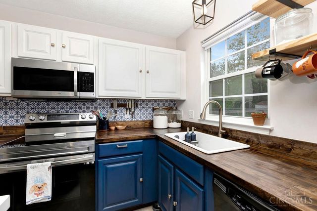 302 Deer Creek Drive, Pierce Twp, OH 45102