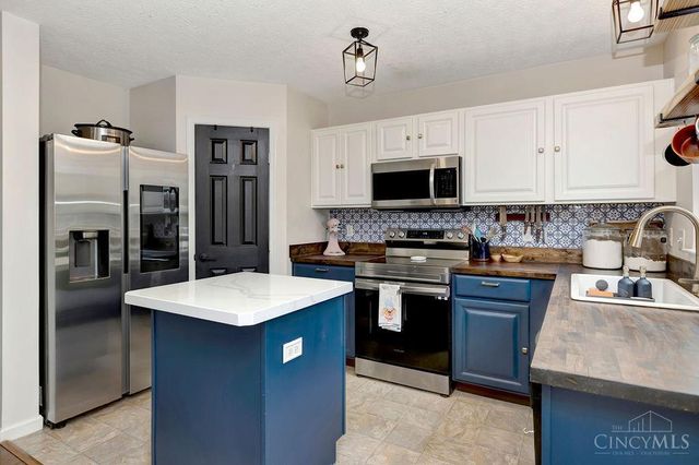 302 Deer Creek Drive, Pierce Twp, OH 45102