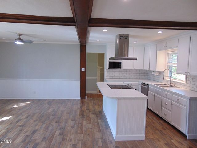 300 Oakdale Road, Rocky Mount, NC 27804