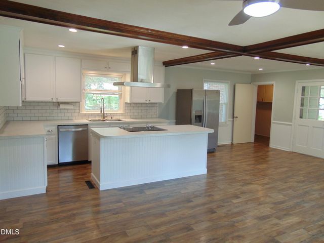 300 Oakdale Road, Rocky Mount, NC 27804