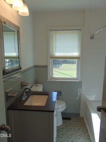 300 Oakdale Road, Rocky Mount, NC 27804