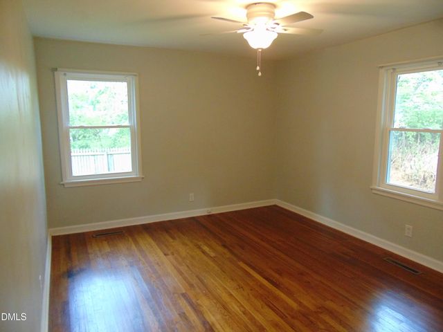 300 Oakdale Road, Rocky Mount, NC 27804