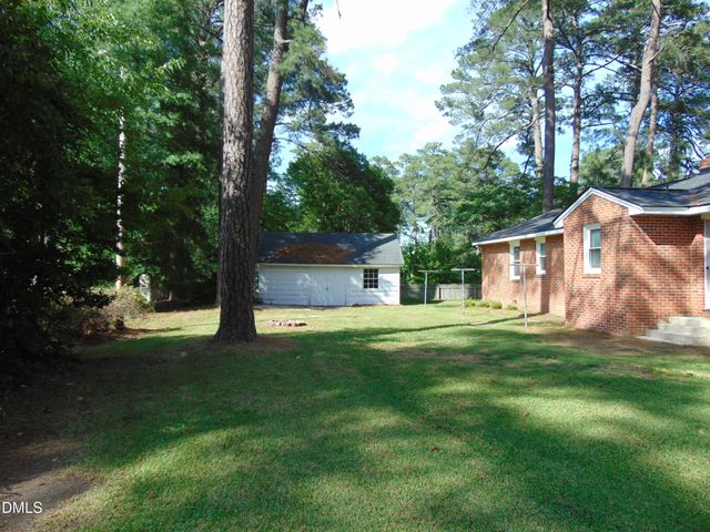 300 Oakdale Road, Rocky Mount, NC 27804