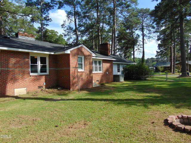 300 Oakdale Road, Rocky Mount, NC 27804