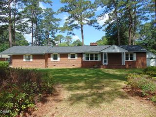 300 Oakdale Road, Rocky Mount, NC 27804