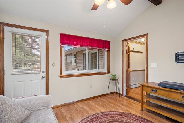 10 Beechwood Drive, Rutland, MA 01543