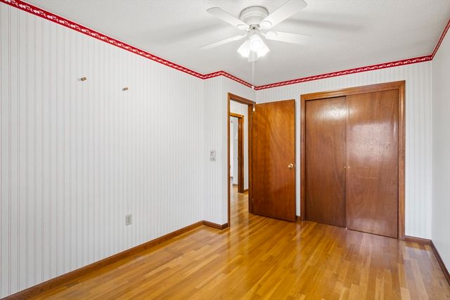 10 Beechwood Drive, Rutland, MA 01543