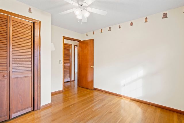 10 Beechwood Drive, Rutland, MA 01543