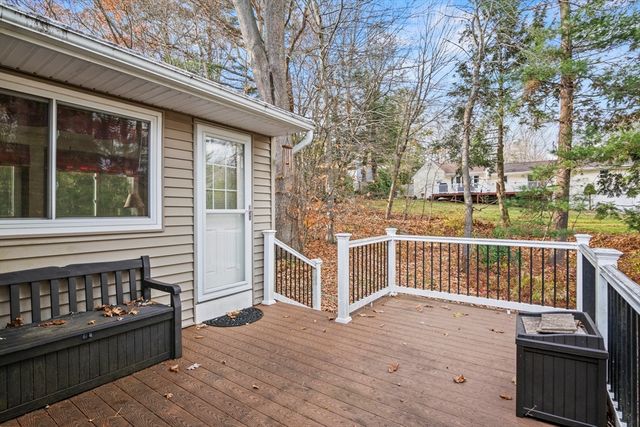 10 Beechwood Drive, Rutland, MA 01543
