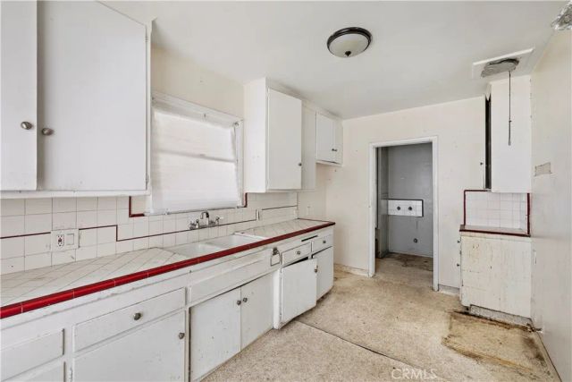 9458 Beverly, Bellflower, CA 90706