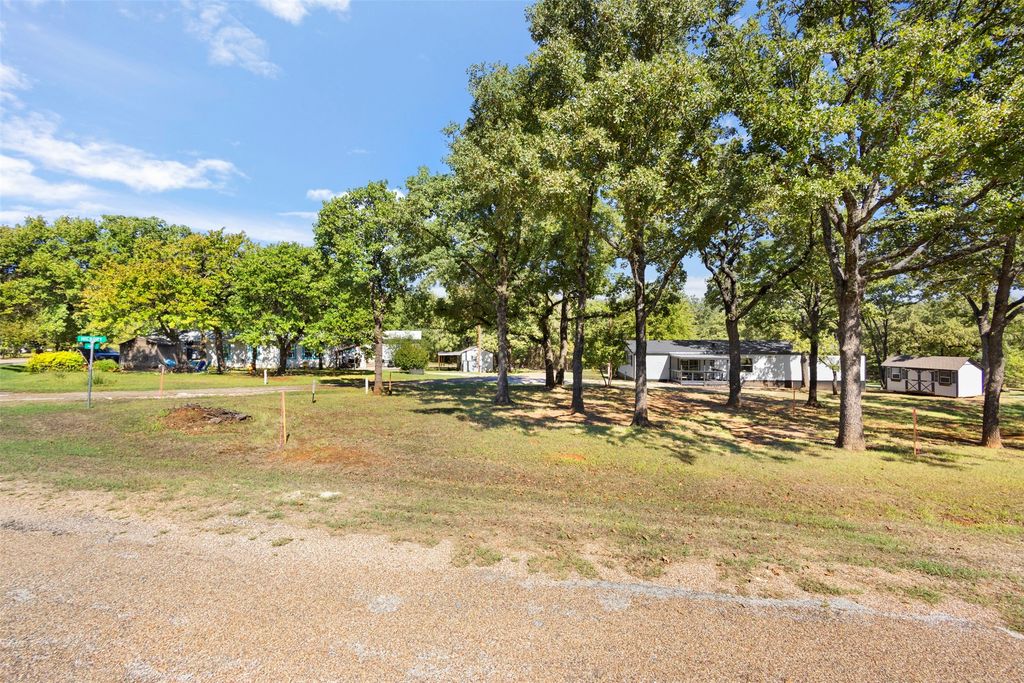 442 & 443 Hickory, Alvarado, TX 76009 — photo 2