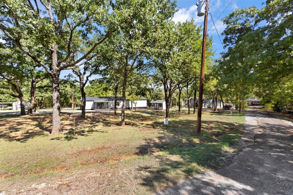 442 & 443 Hickory, Alvarado, TX 76009 — photo 5