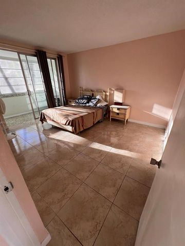 1591 NE Miami Gardens Dr 107, Miami, FL 33179