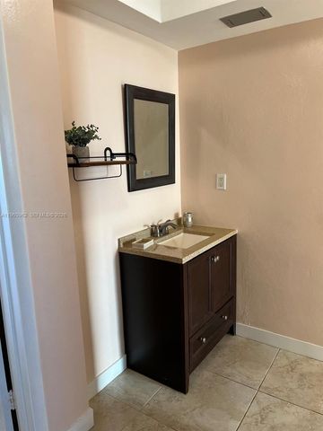 1591 NE Miami Gardens Dr 107, Miami, FL 33179