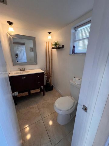 1591 NE Miami Gardens Dr 107, Miami, FL 33179