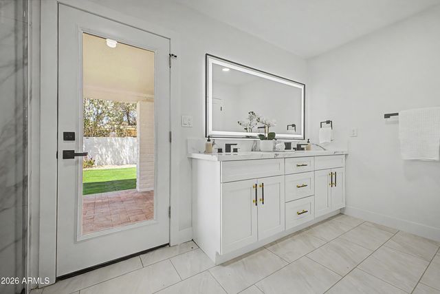 13016 N 1ST Place, Phoenix, AZ 85022