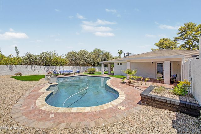 13016 N 1ST Place, Phoenix, AZ 85022