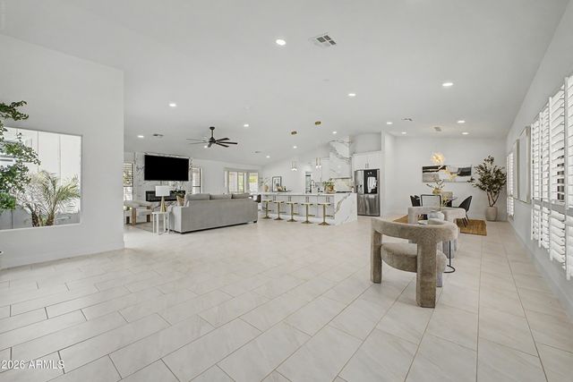 13016 N 1ST Place, Phoenix, AZ 85022
