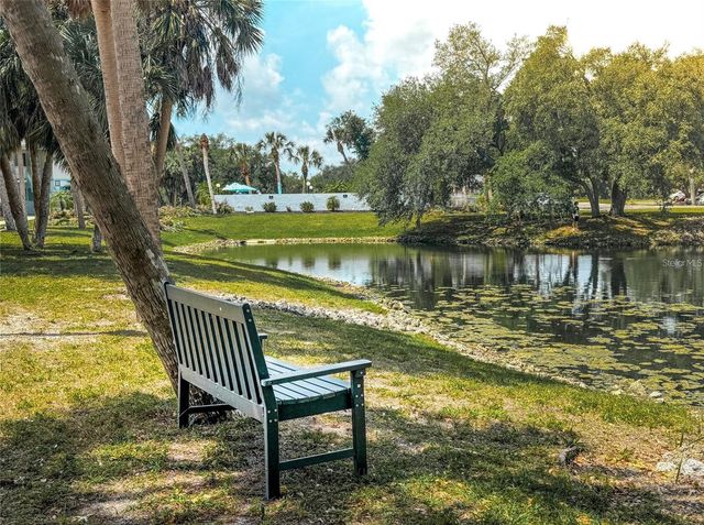 605 ROSE APPLE CIRCLE, Port Charlotte, FL 33954