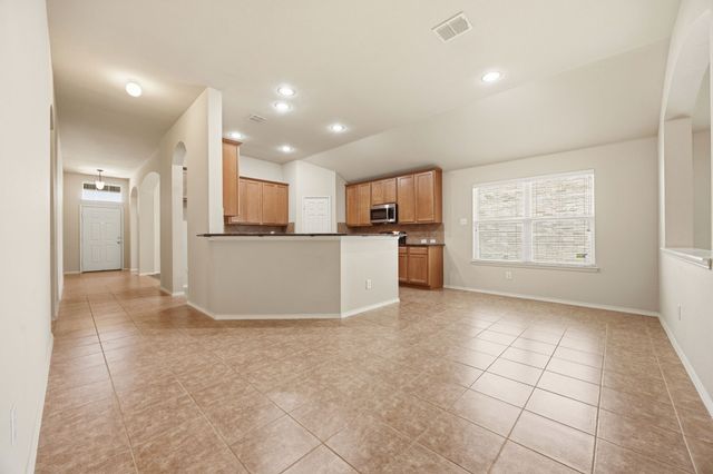 714 Bastrop Drive, Arlington, TX 76002