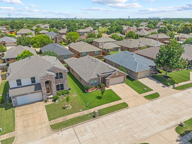 714 Bastrop Drive, Arlington, TX 76002