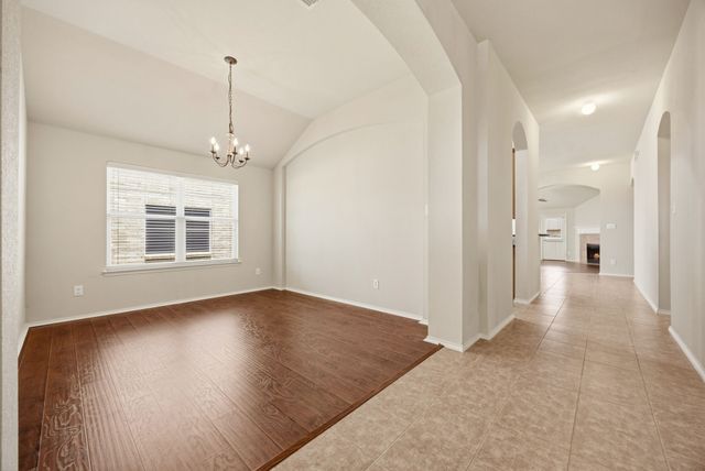 714 Bastrop Drive, Arlington, TX 76002
