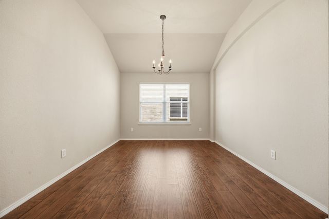 714 Bastrop Drive, Arlington, TX 76002