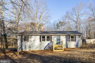 13621 FLANK MARCH LN, Spotsylvania, VA 22551