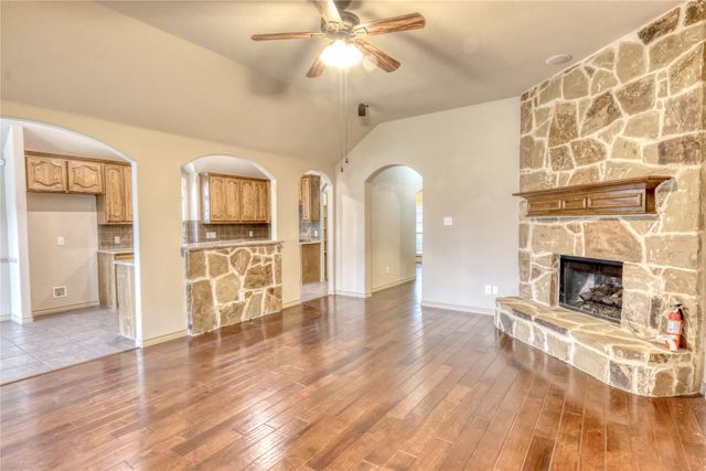 9524 Brittlebrush Trail, Fort Worth, TX 76177