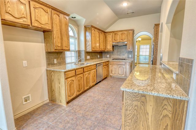 9524 Brittlebrush Trail, Fort Worth, TX 76177