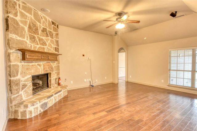 9524 Brittlebrush Trail, Fort Worth, TX 76177