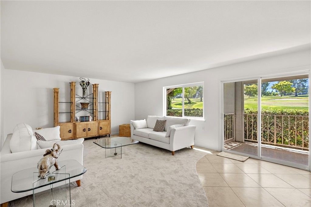 2389 Via Mariposa W 1E, Laguna Woods, CA 92637 — exterior