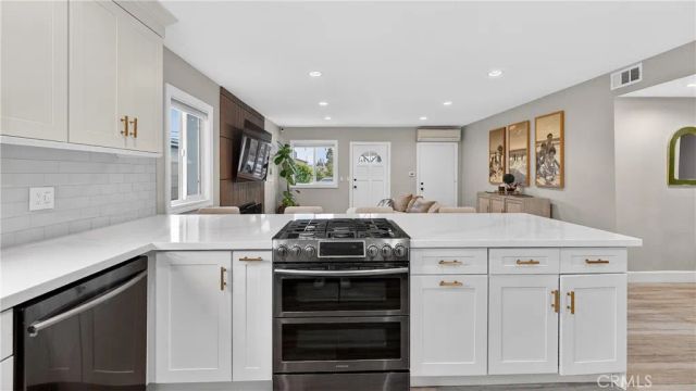 1624 La Paloma, Placentia, CA 92870