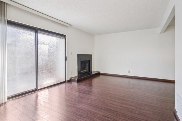 302 Ash Ln, El Sobrante, CA 94803