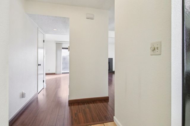 302 Ash Ln, El Sobrante, CA 94803