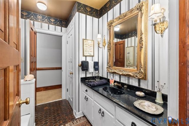 5301 Ashton Creek Rd, Chester, VA 23831