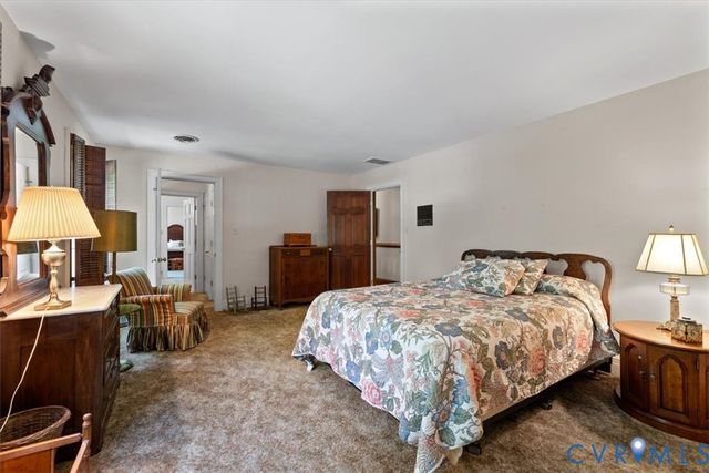 5301 Ashton Creek Rd, Chester, VA 23831