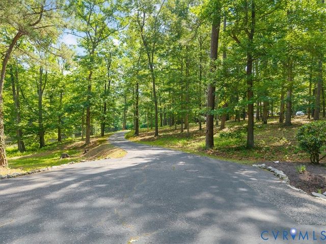 5301 Ashton Creek Rd, Chester, VA 23831