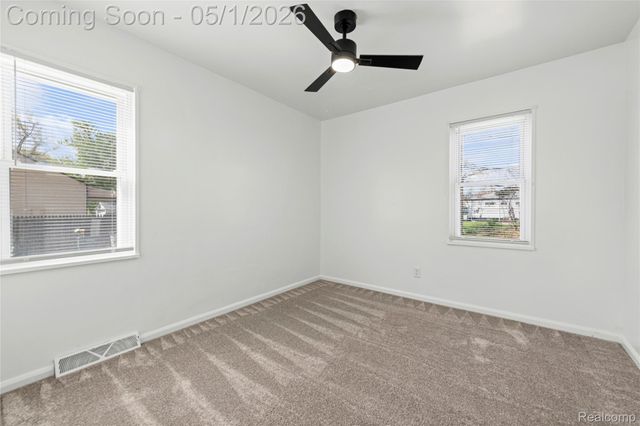 23435 Vance Avenue, Hazel Park, MI 48030