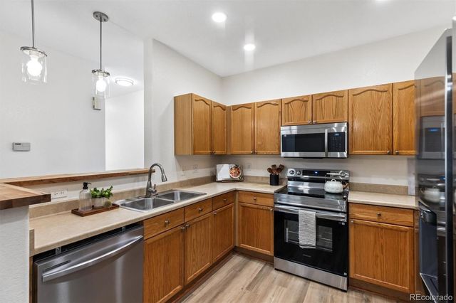 8456 S Hoyt Way 205, Littleton, CO 80128