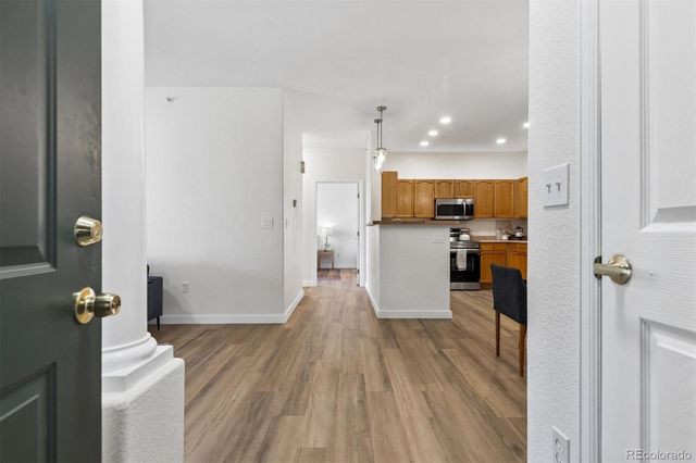 8456 S Hoyt Way 205, Littleton, CO 80128