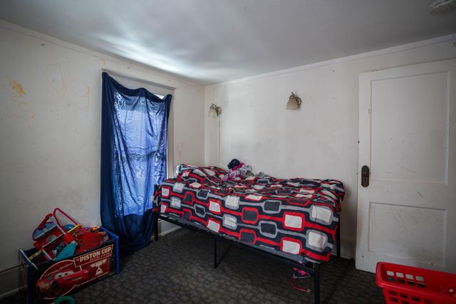 1525 W Saginaw Street, Lansing, MI 48915