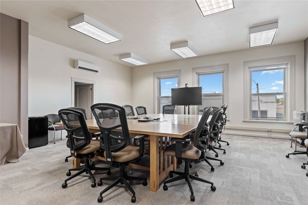 28 S Montana Street, Dillon, MT 59725 photo 8