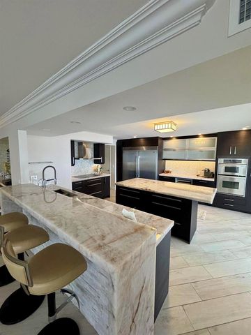 3100 NE 47th Court 401, Fort Lauderdale, FL 33308