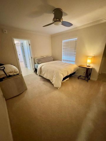 3100 NE 47th Court 401, Fort Lauderdale, FL 33308
