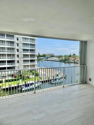 3100 NE 47th Court 401, Fort Lauderdale, FL 33308