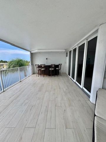 3100 NE 47th Court 401, Fort Lauderdale, FL 33308
