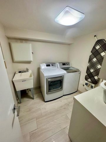 3100 NE 47th Court 401, Fort Lauderdale, FL 33308