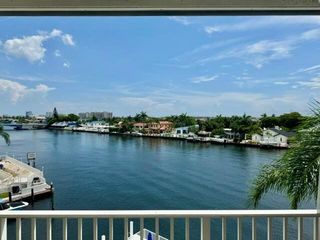 3100 NE 47th Court 401, Fort Lauderdale, FL 33308