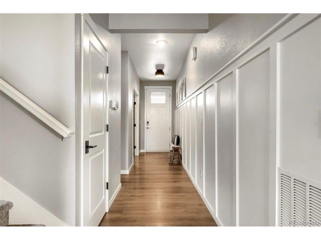 2001 Rosette Pl, Castle Rock, CO 80104
